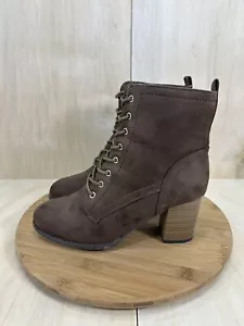 Journee Collection Baylor Botas de Tacón Alto de Cuero con Tacón Alto para Mujer Talla 8.5 - Imagen 1 de 7