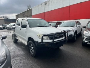 2007 TOYOTA HILUX SR DUAL CAB 4.0LTR V6 4X4 5SPD MANUAL NO RESERVE AUCTION - Picture 1 of 13