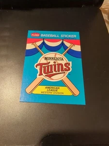 1989 Fleer Minnesota Twins NNO Team Stickers Minnesota Twins - Picture 1 of 2