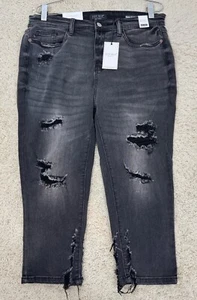 Judy Blue Black Distressed Skinny Fit Capri Jeans High Waist Size 12/31 Stretchy - Picture 1 of 13