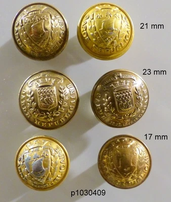 Lot de 6 boutons  tres Anciens  23/21/17mm .  GARDE REPUBLICAINE - Photo 1/4