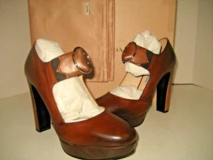 Scarpe décolleté con tacco alto in pelle marrone invecchiato Prada da donna US 6 EU 36 $700 NUOVE - Foto 1 di 11