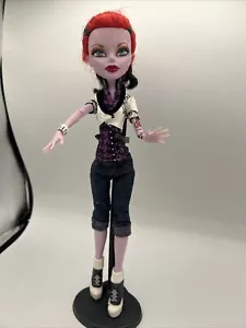 Monster High Operetta First Wave - Picture 1 of 7