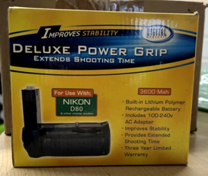 Digital Concepts Deluxe Power Grip Extends Shooting Time for use with NIKON D80 - Picture 1 of 7