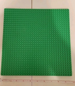Placa base Lego verde 32x32 tachuelas (10" x 10"). Lego auténtico - Imagen 1 de 1