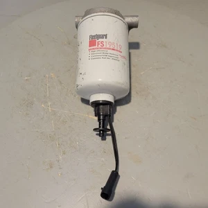 Fleetguard, Cummins Fuel/Water Separator w/ Housing, FS19519, 3942533, 4933652 - Bild 1 von 9