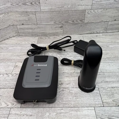 weBoost Home 4G Cell Phone Booster - 470101 & Antenna - Image 1 of 4