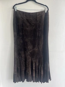 Maxi gonna donna Principles scamosciata marrone cioccolato Y2K orlo a onda taglia 14 - Foto 1 di 5