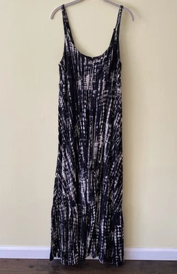 Torrid Women's Long Dress Size 1X Black and White Pattern Sleeveless - Image 1 of 4