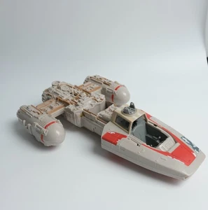 STAR WARS VINTAGE COLLEZIONE Y WING HASBRO 2010 COMBATTENTE - Foto 1 di 2