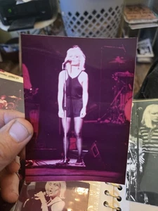 Blondie Rare 1977 Photograph Photo Unseen Blondie - Picture 1 of 3