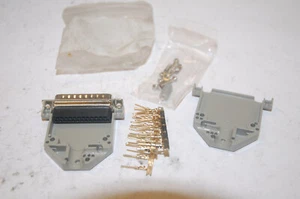D-Subminiature DB25 DB-25 Male Cable-mount Solder-Type connector NOS lots of 10! - Picture 1 of 3