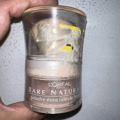 L'Oreal Naturale Soft Focus Mineral Finish Powder Translucent Medium 402 Sealed - Image 1 of 3