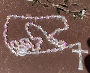 Chapelet grains facettes plastique crystal rose 6 mm et métal argenté - Imagen 1 de 3