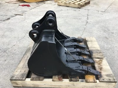 Nuevo cucharón excavadora de alta resistencia de 24" para Takeuchi TB228 Foto 1 de 4