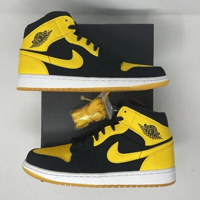 Air Jordan 1 Retro Mid New Love 2017 554724 035 Blk/Varsity Maize-White Size 10 - Image 1 of 4