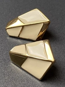 Lovely Vintage Gold-tone And Cream Colour Enamel Clip on Earrings Trifari Crown - Picture 1 of 7