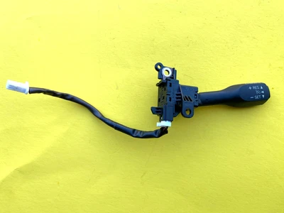 Toyota RAV4 2013-2018 palanca de volante interruptor de control de crucero OEM 84632-34011 Foto 1 de 4