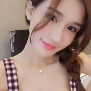 Stylish Crystal Necklace Invisible Line Cubic Zirconia Clavicle Chain Trinket FB - Picture 1 of 9