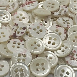 White Trocas Oyster Shell Shirting Button w/Rim Red Speck Back 11mm 7/16" 4hole - Picture 1 of 3
