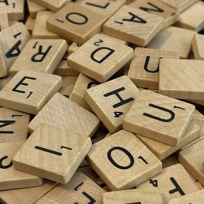 Azulejos de letras Scrabble juego genuino piezas cuadradas de repuesto manualidades hágalo usted mismo Foto 1 de 2