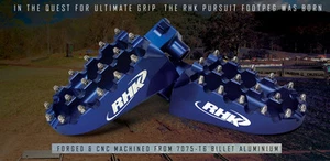 Wide Blue RHK Footpegs Fit Husaberg FE501E 1999 2000 2001 2002 2003 - Picture 1 of 2