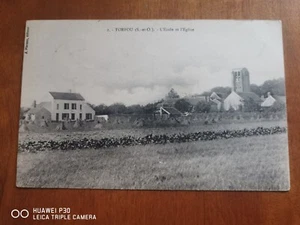 CPA - 91 - TORFOU - L'Ecole et l'Eglise - Imagen 1 de 2
