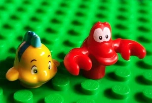 LEGO Disney Mermaid Sebastian Flounder Fish Animals Figures bb0624pb01 15679pb03 - Picture 1 of 1