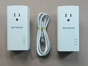 Pair of 2 NETGEAR Powerline 1200+ Extra Outlets (PLP1200S) with Ethernet Cable - Picture 1 of 4