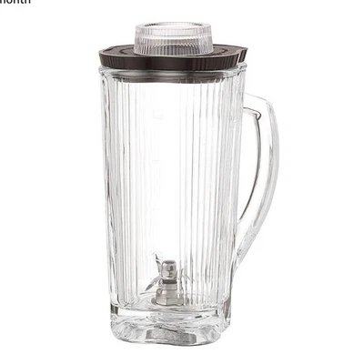 Waring Commercial CAC34 Glass Container with Blade and Lid, Replacement 40-Ounce - Image 1 of 4