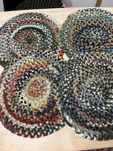 Primitive Stuhl Hocker Auflagen. Weiche geflochtene Teppichmatten weiches Chenille mehrere Farben 14 Zoll - Bild 1 von 8