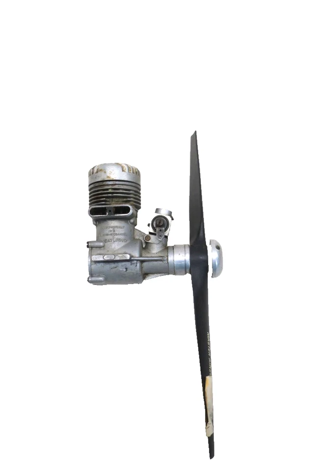 Super Tiger 60 Nitro RC Airplane Engine Vintage - Image 1 of 4