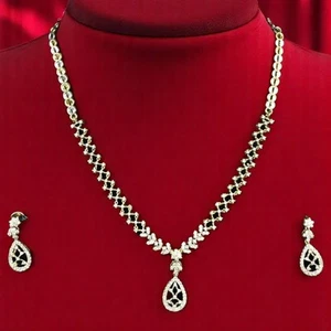 Pave 2.57 TCW Round Brilliant Cut F/VS1 Diamonds Necklace Earrings Set 14K Gold - Picture 1 of 10
