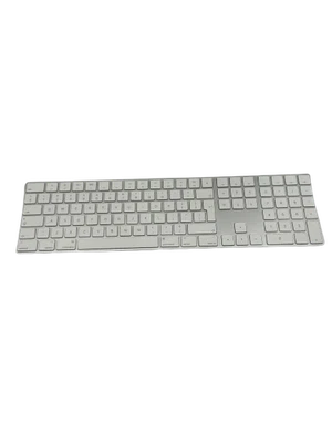 Apple Magic Keyboard 2017 mit Nummernblock QWERTY UK White A1843 MQ052Z/A - Bild 1 von 4