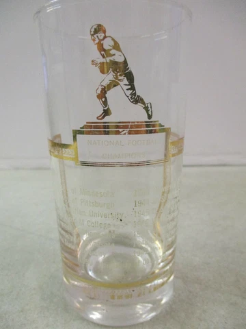 VINTAGE NATIONAL FOOTBALL CHAMPIONS 1936 - 1950 SPORT KINGS 5.5" GLASS Cover