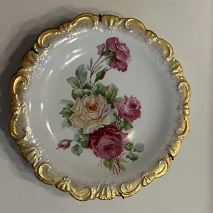 DRESDEN CHINA ROSE FLORAL EMBOSSED GOLD BRUSHED EDGE PLATE. Vintage & Beautiful - Picture 1 of 4