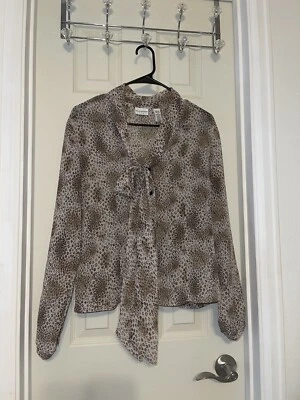 Blusa vintage Covington con estampado de guepardo para mujer mediana (8/10) con lazo Foto 1 de 4