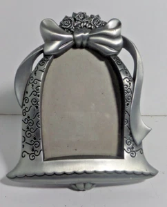 Picture Frame 3 1/2 x 5 (top corners cut) Bell wedding - Picture 1 of 1