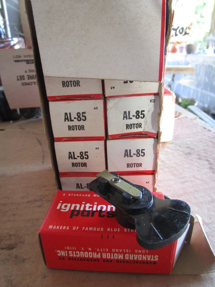 Standard AL-85 Distributor Rotor Willys Jeep Kaiser Jeep Foto 1 de 1