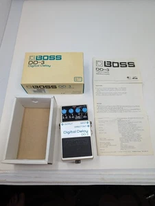 Boss DD-3 Digital Delay Guitar Effect Pedal - Picture 1 of 9