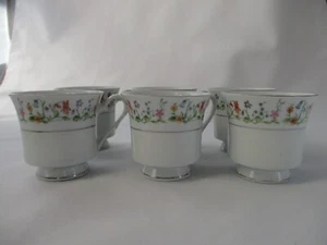 6 x Vintage Crown Ming Jian Shiang Porcelain Cups with Floral Border - Picture 1 of 11