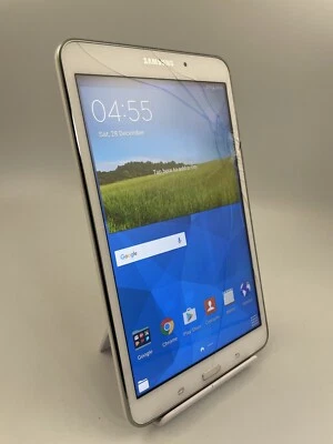 Samsung Galaxy Tab 4 8.0 SM-T330 White WiFi 16GB 3MP Android Tablet Cracked - Image 1 of 4