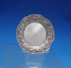 Repousse by Kirk Sterling Silver Butter Pat #17F 3" 1.2 ozt. c.1930 (#6551) - Picture 1 of 7