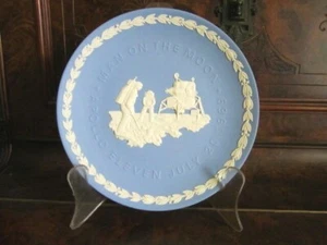 Collectable Wedgwood blue & white jasper Plate – Man on the Moon – Apollo 11 - Picture 1 of 6