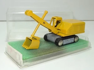 Schuco 321907 DEMAG EXCAVATOR (372) 1/87 - Picture 1 of 7