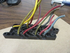 FORD LINCOLN MERCURY POWER WINDOW SWITCH HARNESS CONNECTOR PLATE # E9DB14489A - Picture 1 of 3