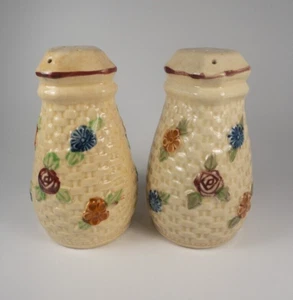 Salt & Pepper Shakers Basket Weave Floral Ceramic Japan Beige - Picture 1 of 6