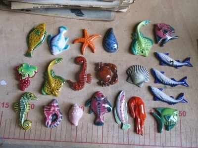 Lot de petite faïence motif poisson et fruit de mer Vallauris ? - Photo 1/3