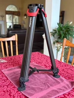 Sachtler Flowtech 75 MS Carbon Fiber Tripod With Spreader and Rubber Feet - Image 1 of 4