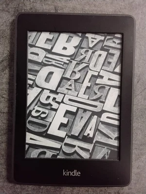 Amazon Kindle Paperwhite (6th Generation) 4GB, Wi-Fi, 6in - Black - Image 1 of 2